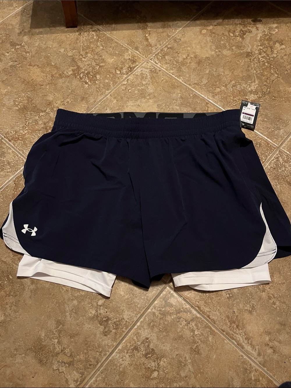 Under Armour Navy and White Men's 2-in-1 Training Shorts 2X NWT